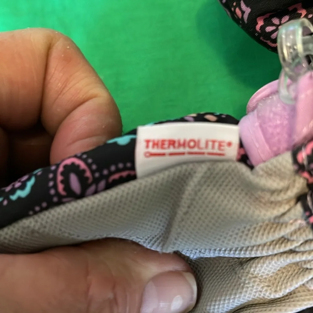 Floral Kids Gloves - Black and Pink